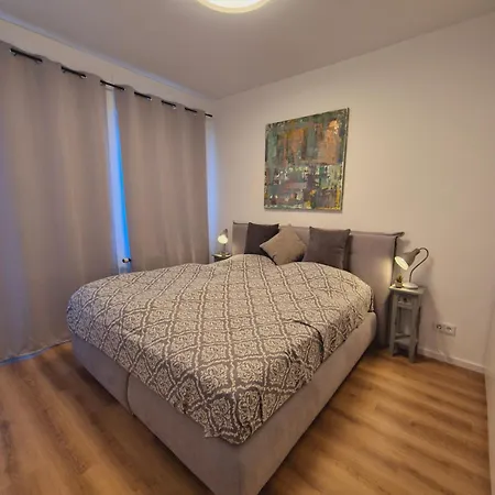 - Stil Trifft Farbe!